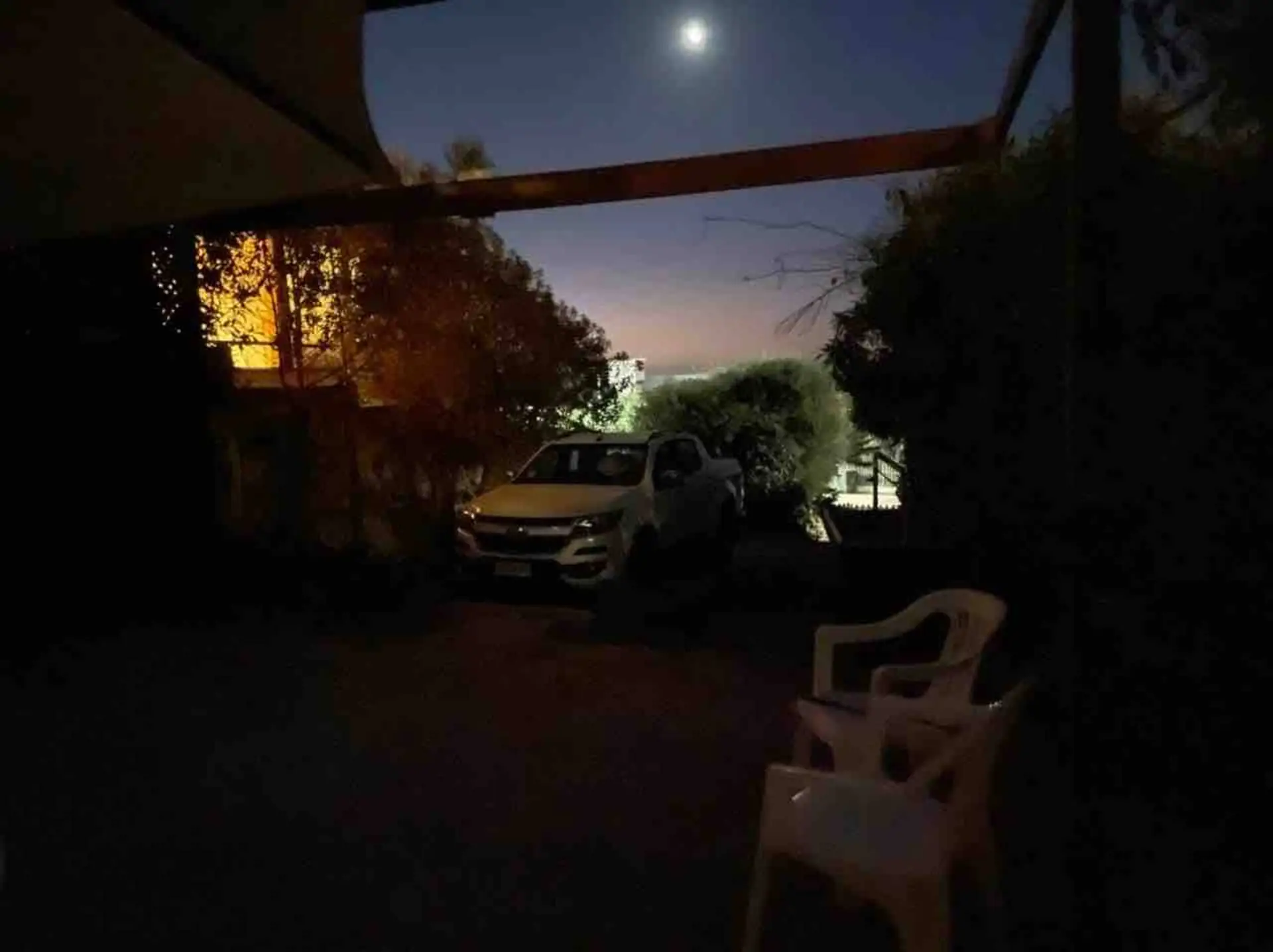 Noche de luna vista desde la terraza